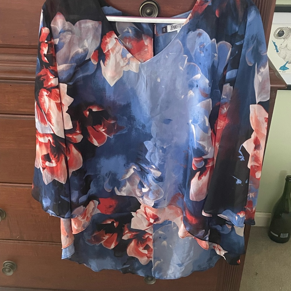Jennifer Lopez Like New Floral V-Neck Women's Top XL